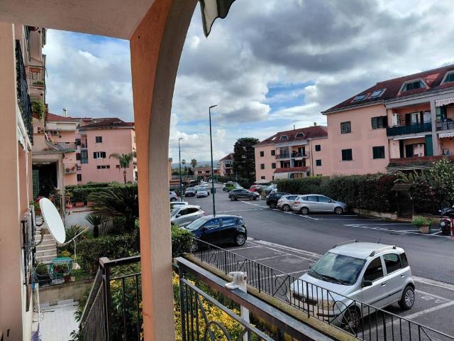 Appartamento in vendita a Giugliano in Campania NA