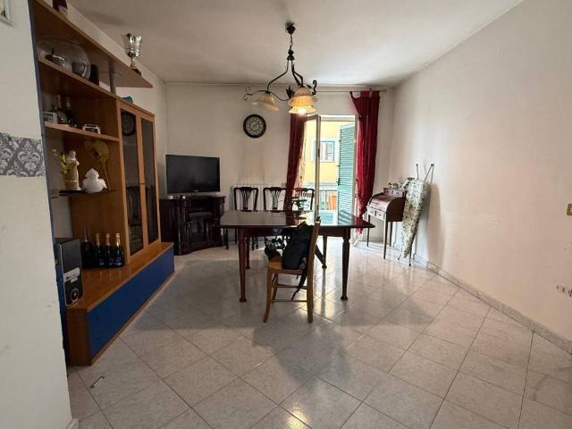 Appartamento in vendita a Giugliano in Campania NA