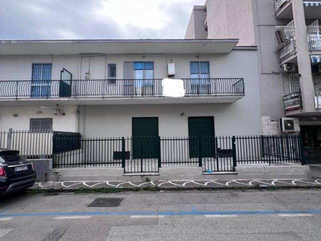 Appartamento in vendita a Giugliano in Campania NA