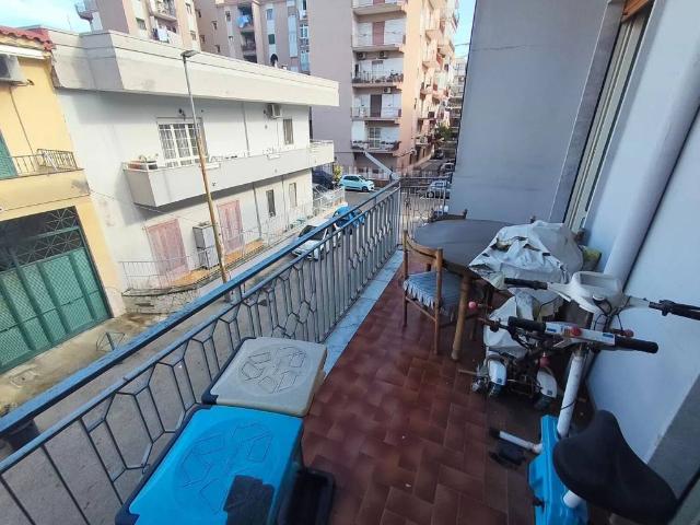 Appartamento in vendita a Giugliano in Campania NA