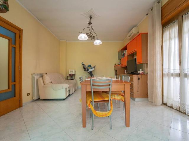 Appartamento in vendita a Giugliano in Campania NA