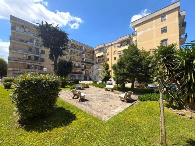 Appartamento in vendita a Giugliano in Campania NA
