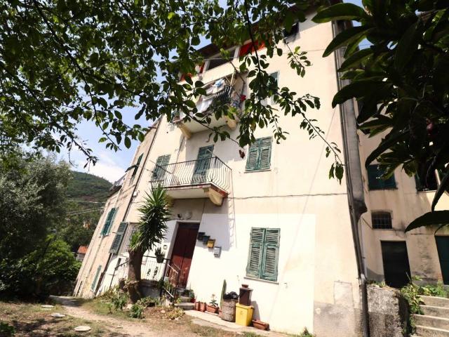 Appartamento in vendita a Giustenice SV
