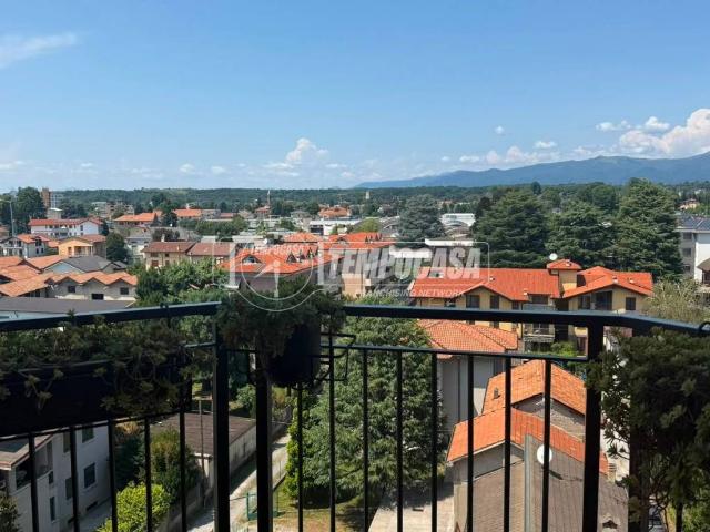 Appartamento in vendita a Giussano MB