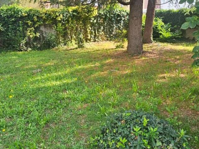Appartamento in vendita a Giussano MB