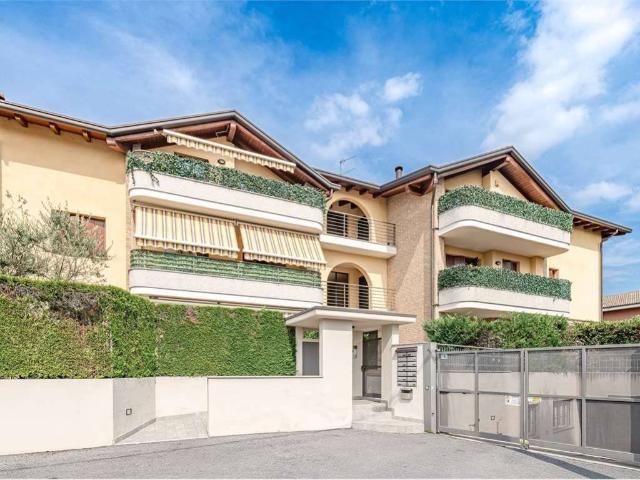 Appartamento in vendita a Giussano MB