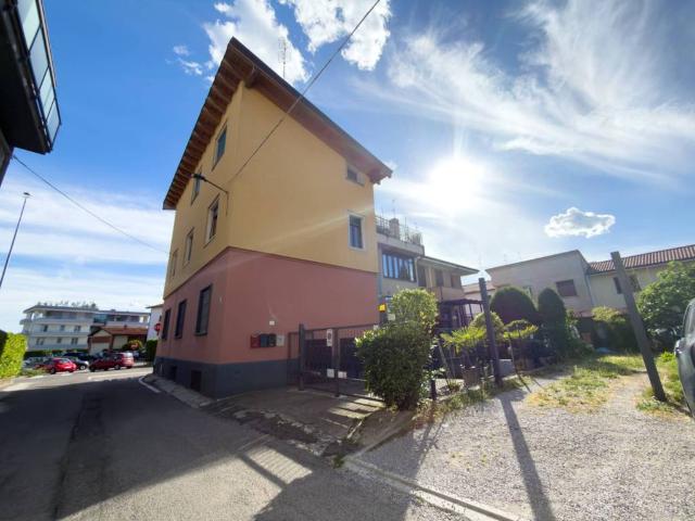 Appartamento in vendita a Giussano MB