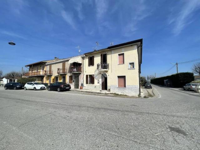 Rustico / Casale in vendita a Goito MN