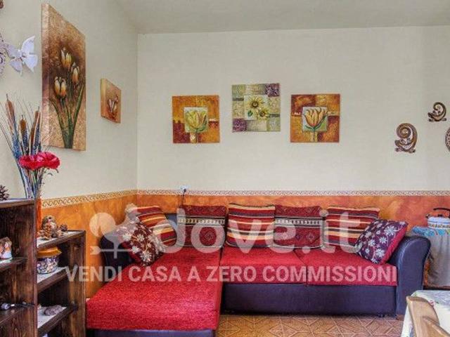 Appartamento in vendita a Gorno