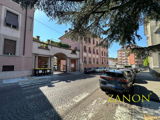 Appartamento in vendita a Gorizia, Montesanto
