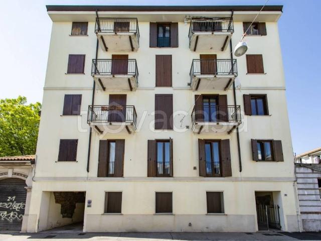 Appartamento in vendita a Gorizia via Luigi Cadorna, 34