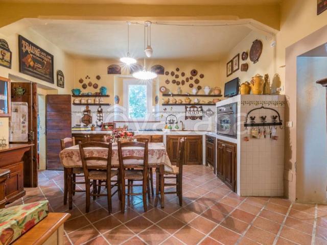 Appartamento in vendita a Gradara via Cattolica
