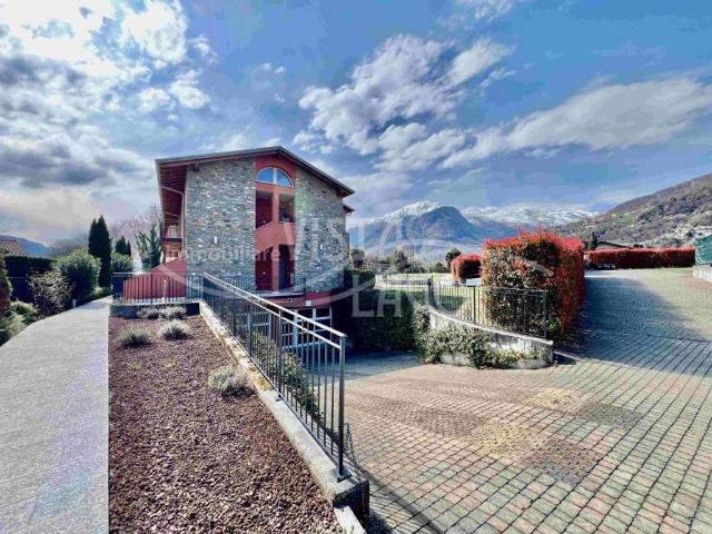 Appartamento in vendita a Gravedona ed Uniti CO