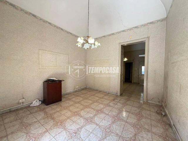 Appartamento in vendita a Gravina Di Catania