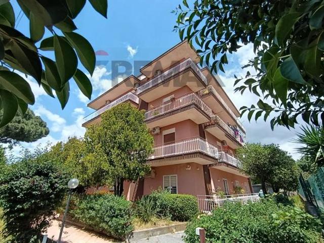Appartamento in vendita a Gravina di Catania