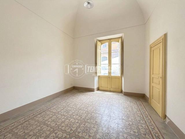 Appartamento in vendita a Gravina Di Catania