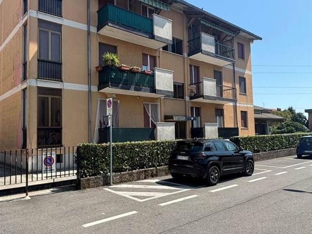 Appartamento in vendita a Grezzago MI