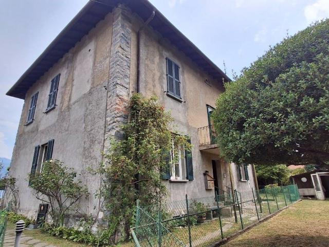 Appartamento in vendita a Griante CO