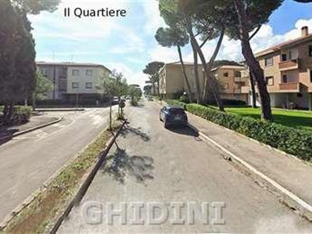 APPARTAMENTO in VENDITA a GROSSETO MARINA DI GROSSETO di 5 vani