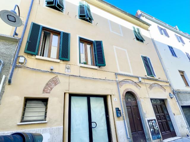 APPARTAMENTO in VENDITA a GROSSETO CENTRO STORICO di 11 vani