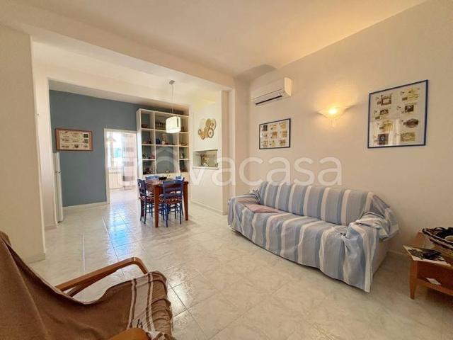 Appartamento in vendita a Grosseto via Francesco Baracca, 26, Marina Di Grosseto