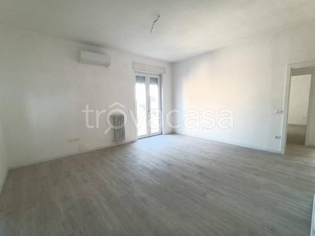 Appartamento in vendita a Grosseto viale Giulio Cesare, Barbanella Verde Maremma