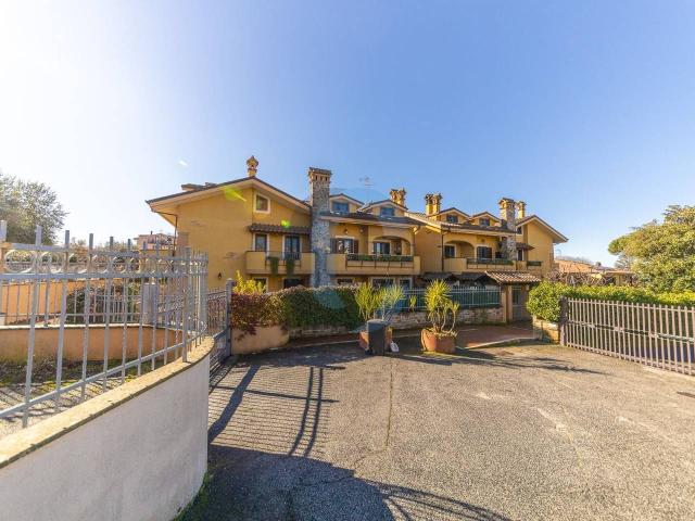 Appartamento in vendita a Grottaferrata
