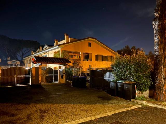Appartamento in vendita a Grottaferrata RM