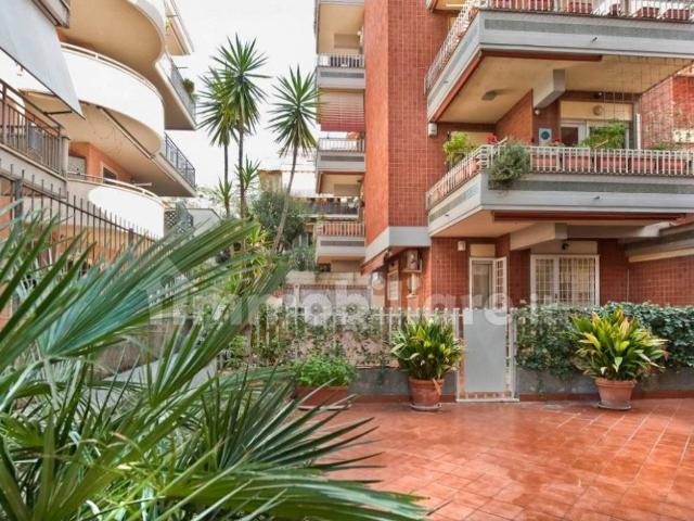 Appartamento in vendita a Grottaferrata RM