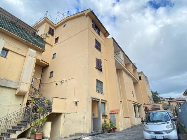Appartamento in vendita a Grottaferrata RM