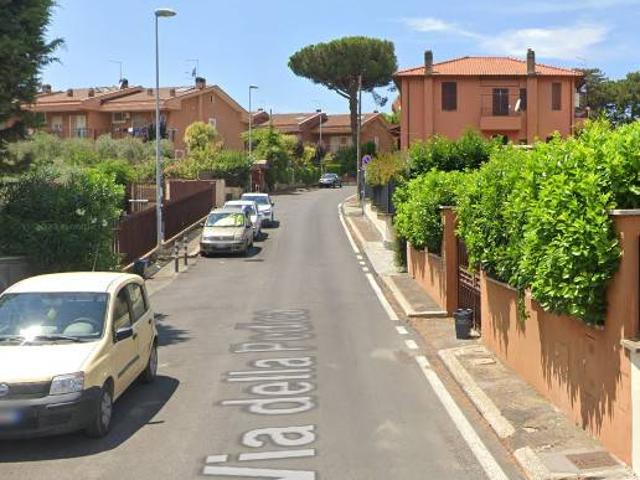 Appartamento in vendita a Grottaferrata RM