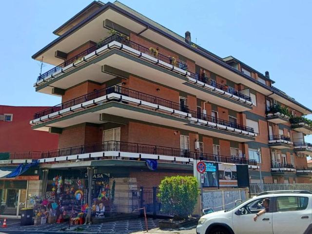 Appartamento in vendita a Grottaferrata RM