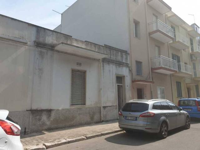 Appartamento in vendita a Grottaglie TA