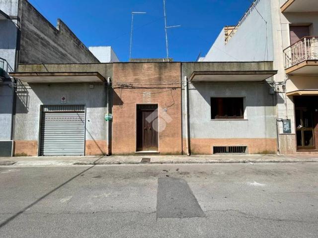 Appartamento in vendita a Grottaglie TA