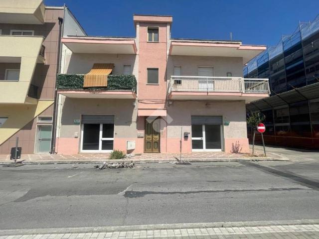 Appartamento in vendita a Grottaglie TA