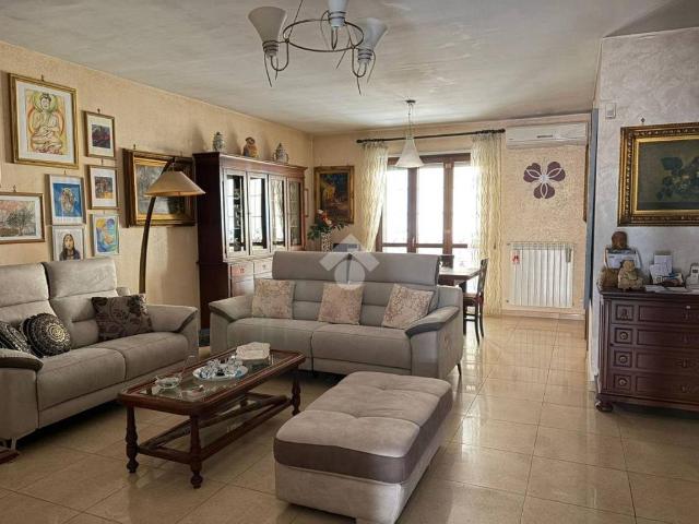 Appartamento in vendita a Grottaglie TA