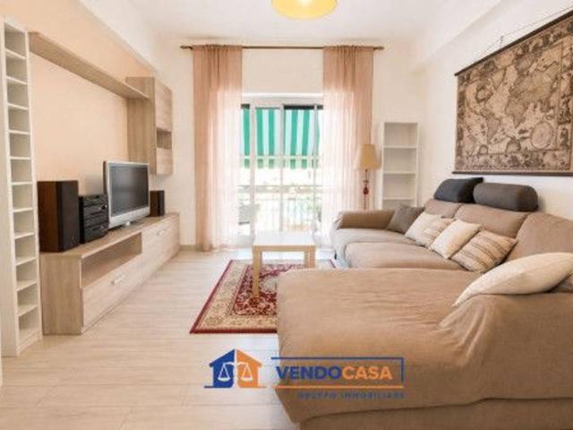 Appartamento in vendita a Imperia