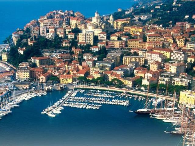 Appartamento in vendita a Imperia