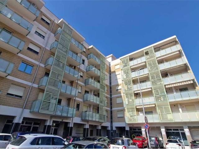 Appartamento in vendita a Imperia IM