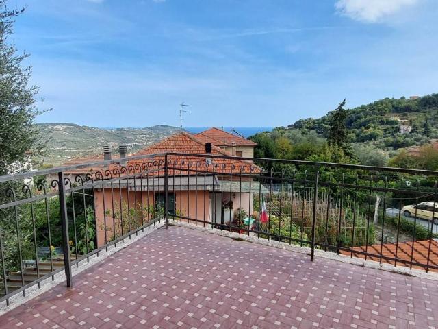 Appartamento in vendita a Imperia IM