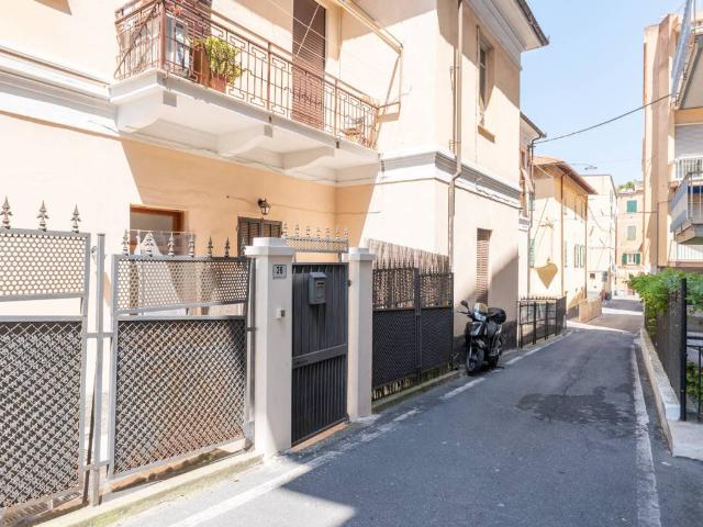 Appartamento in vendita a Imperia IM