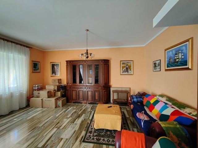 Appartamento in vendita a Imperia IM