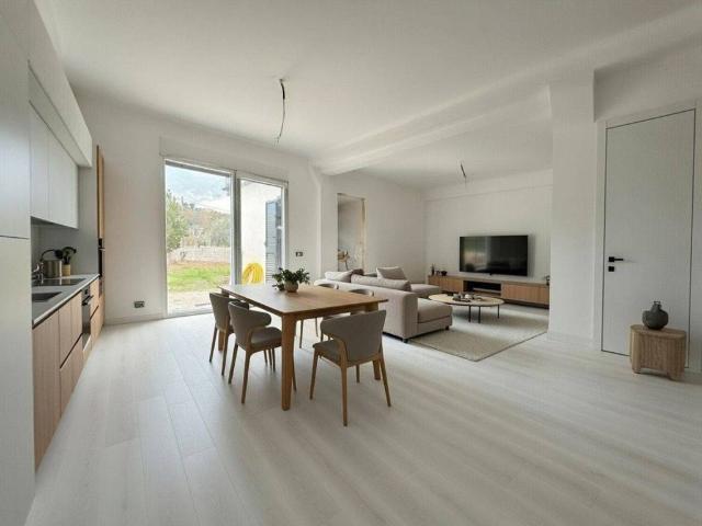 Appartamento in vendita a Imperia IM