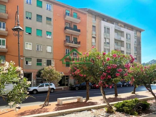 Appartamento in vendita a Imperia IM