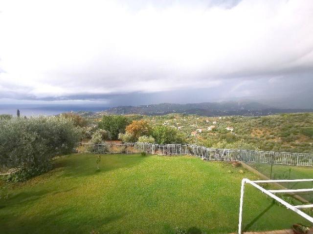 Appartamento in vendita a Imperia IM