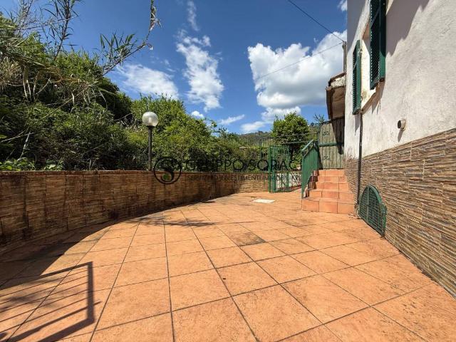 Appartamento in vendita a Imperia IM