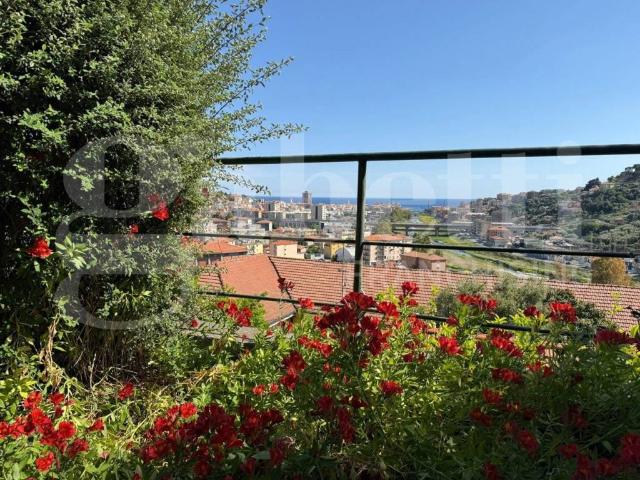 Appartamento in vendita a Imperia IM