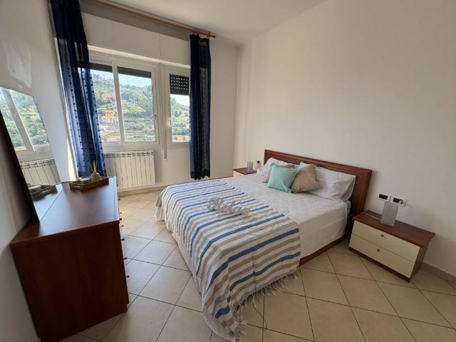 Appartamento in vendita a Imperia IM