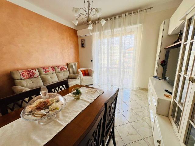 Appartamento in vendita a Imperia IM