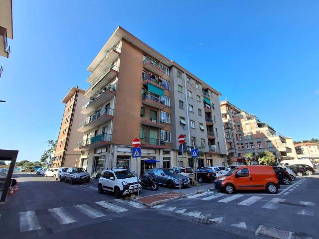 Appartamento in vendita a Imperia IM